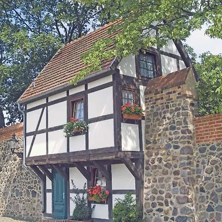 Wiekhaus 49 * نيوبراندنبرغ